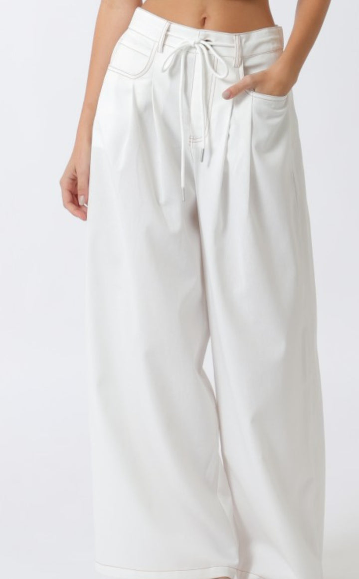 White Pleated Pants