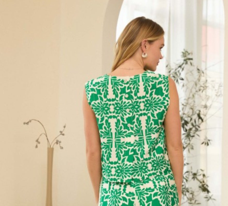 Ivory/Green Sleeveless Top