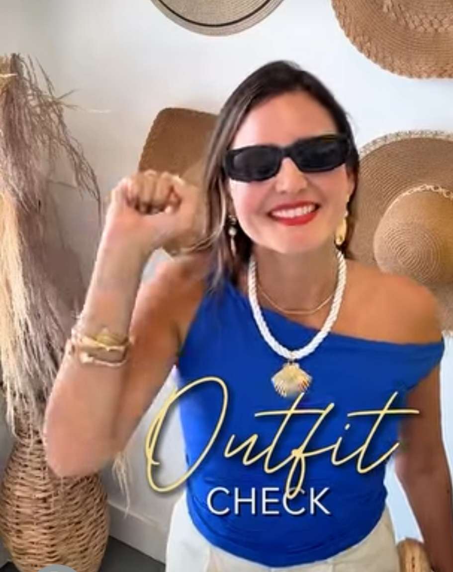 Elegant blue one shoulder top with asymmetrical silhouette – summer fashion piece