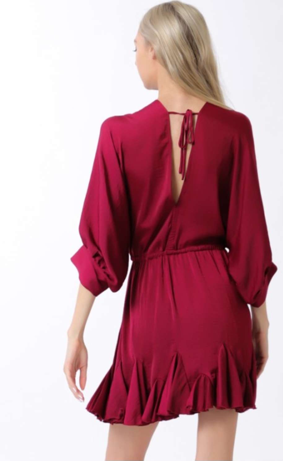 Chic mini dress in burgundy with dolman sleeves