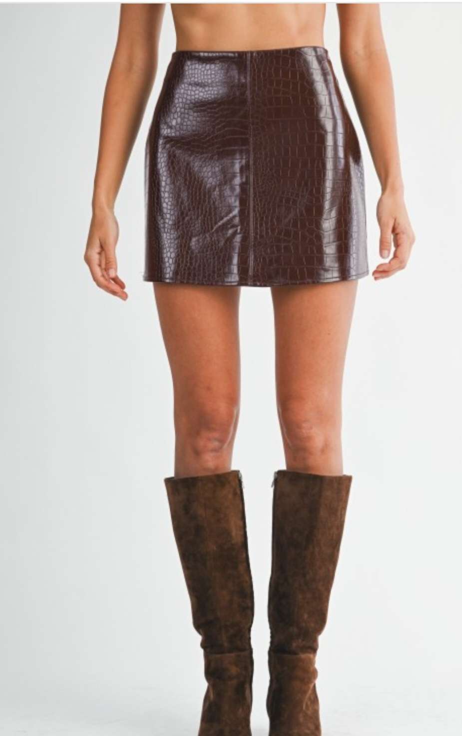 Women's brown faux leather mini skirt – short length, vegan leather, ideal for party or clubwear