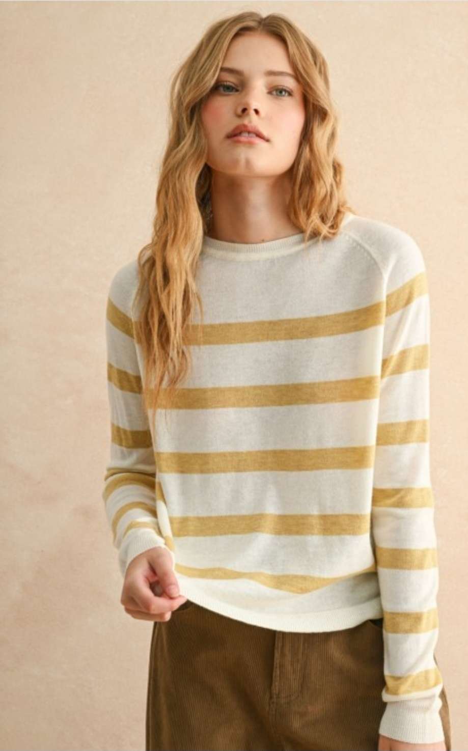 Striped round neck sweater top for women – soft knit long-sleeve pullover