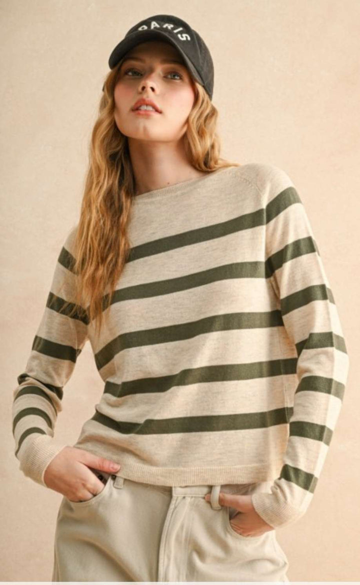 Striped round neck sweater top for women – soft knit long-sleeve pullover