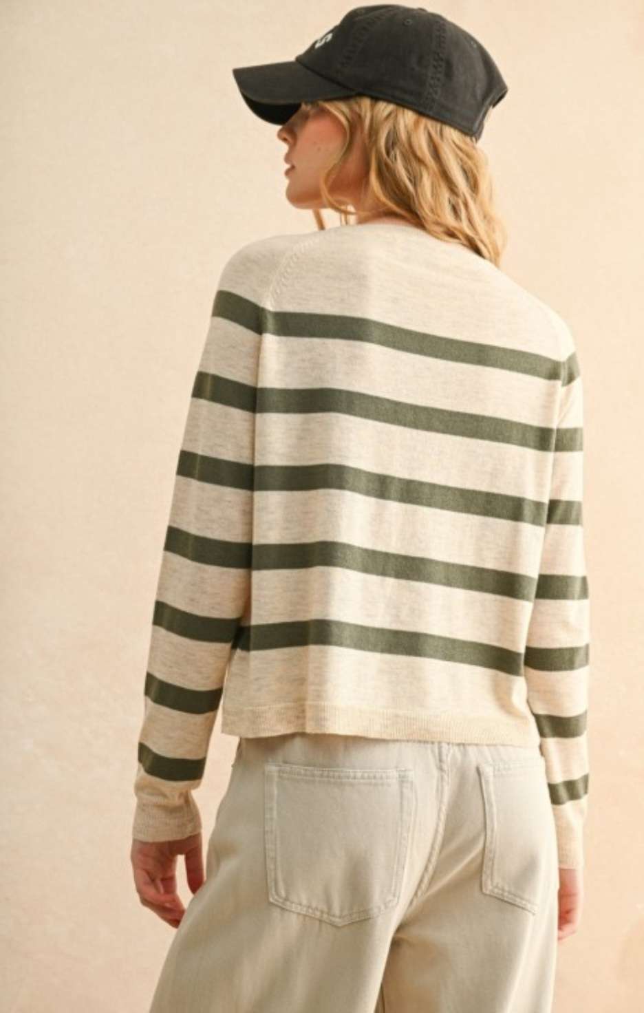 Striped round neck sweater top for women – soft knit long-sleeve pullover