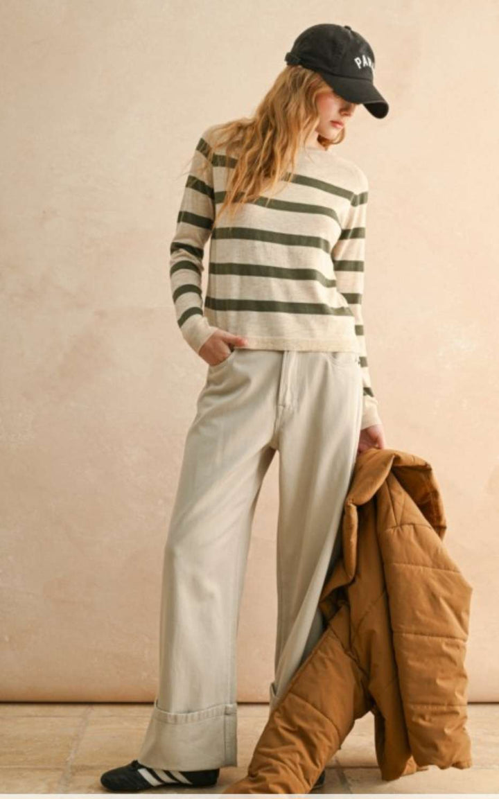 Striped round neck sweater top for women – soft knit long-sleeve pullover